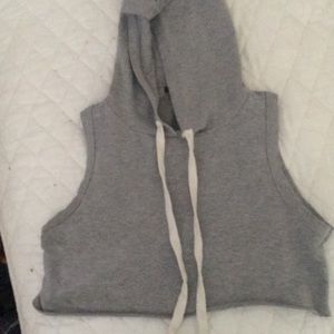 Crop top hoddie no sleeve